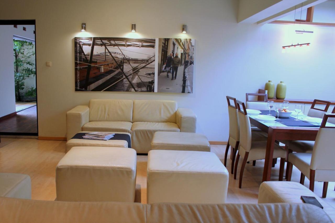 Apartment With Garden In City Center Cracovie Extérieur photo